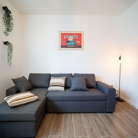 Fully Equiped Wifi Apartment Sleeps 6 Marseille Extérieur photo