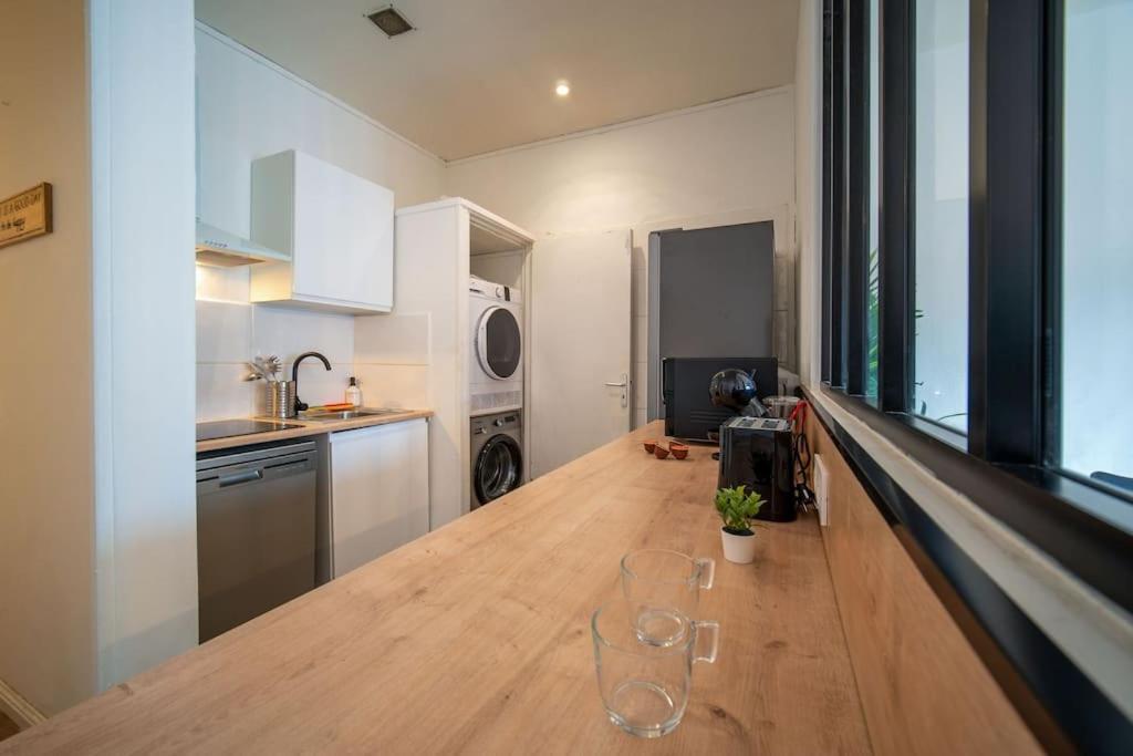 Fully Equiped Wifi Apartment Sleeps 6 Marseille Extérieur photo